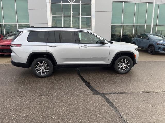 new 2025 Jeep Grand Cherokee L car