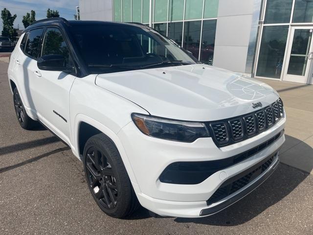 new 2024 Jeep Compass car, priced at $33,109