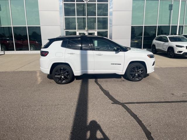 new 2024 Jeep Compass car, priced at $33,109