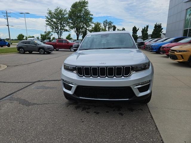 new 2024 Jeep Grand Cherokee car, priced at $46,604