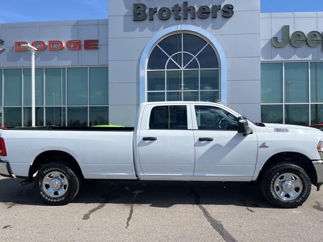 new 2024 Ram 3500 car, priced at $72,931