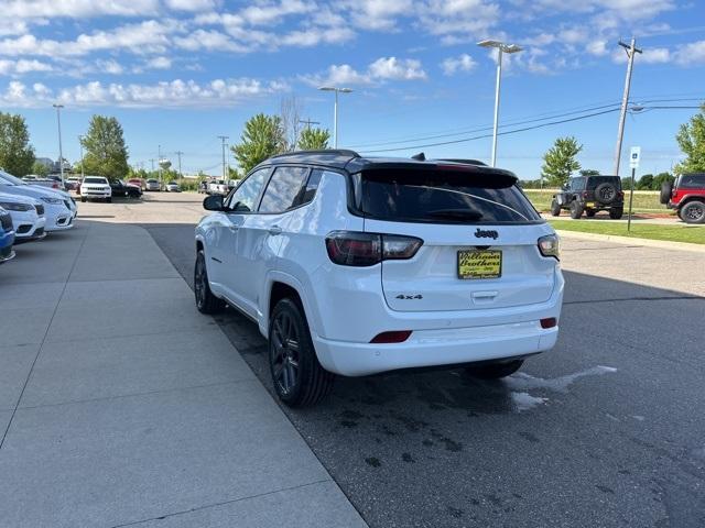 new 2024 Jeep Compass car, priced at $36,109