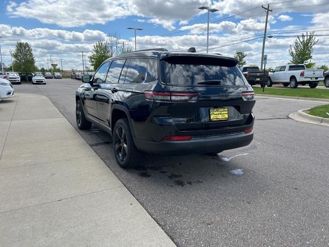 new 2024 Jeep Grand Cherokee L car, priced at $52,043