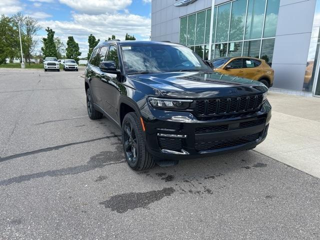 new 2024 Jeep Grand Cherokee L car, priced at $52,043