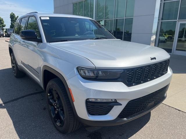 new 2024 Jeep Grand Cherokee car