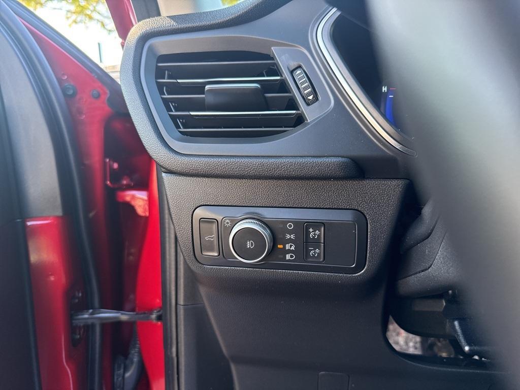 used 2022 Ford Escape car, priced at $26,700