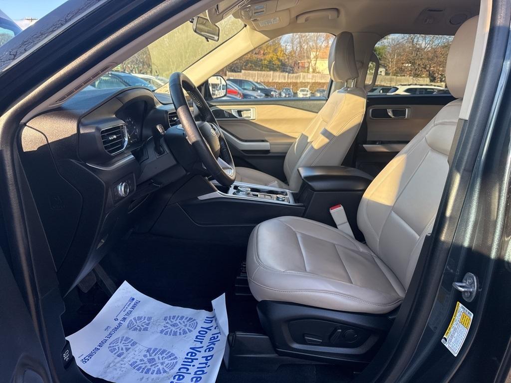 used 2022 Ford Explorer car, priced at $30,995