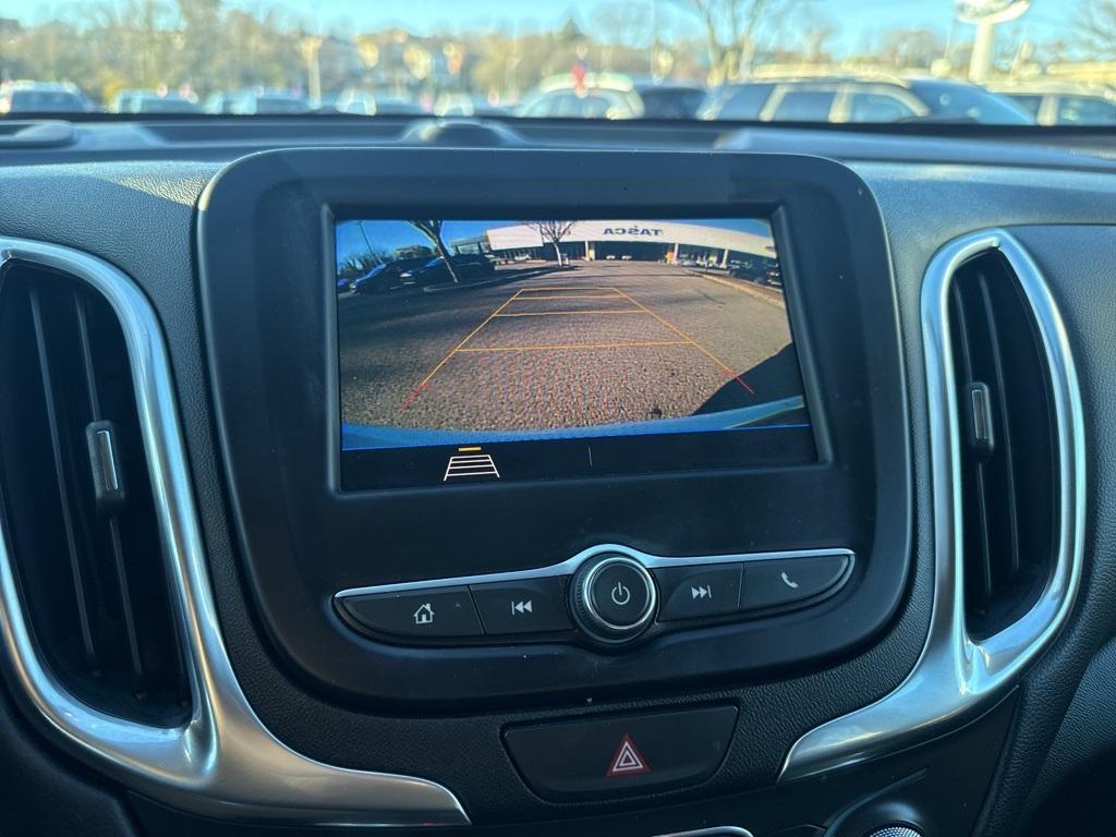 used 2021 Chevrolet Equinox car, priced at $17,400