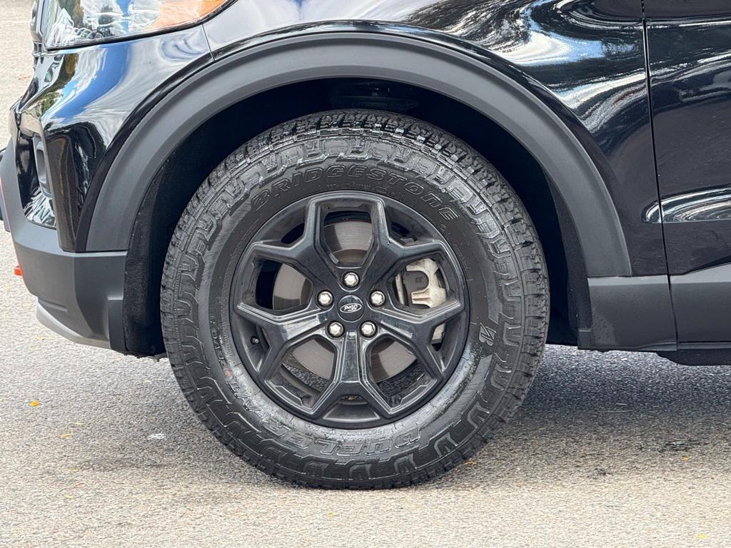 used 2022 Ford Explorer car, priced at $35,900