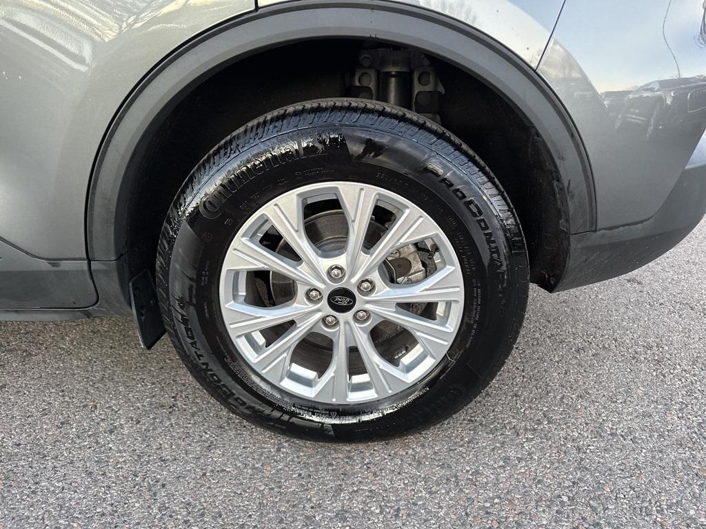 used 2024 Ford Escape car, priced at $27,995