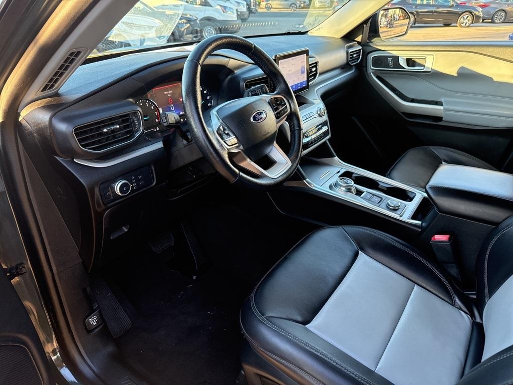 used 2022 Ford Explorer car, priced at $29,900