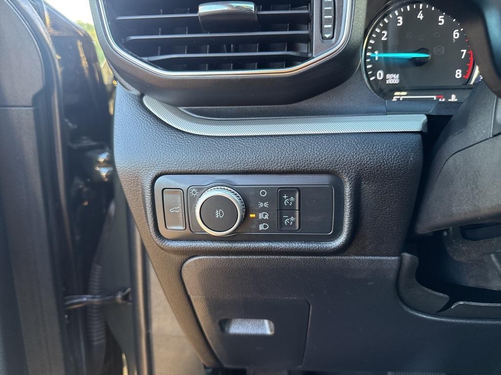 used 2022 Ford Explorer car, priced at $29,900