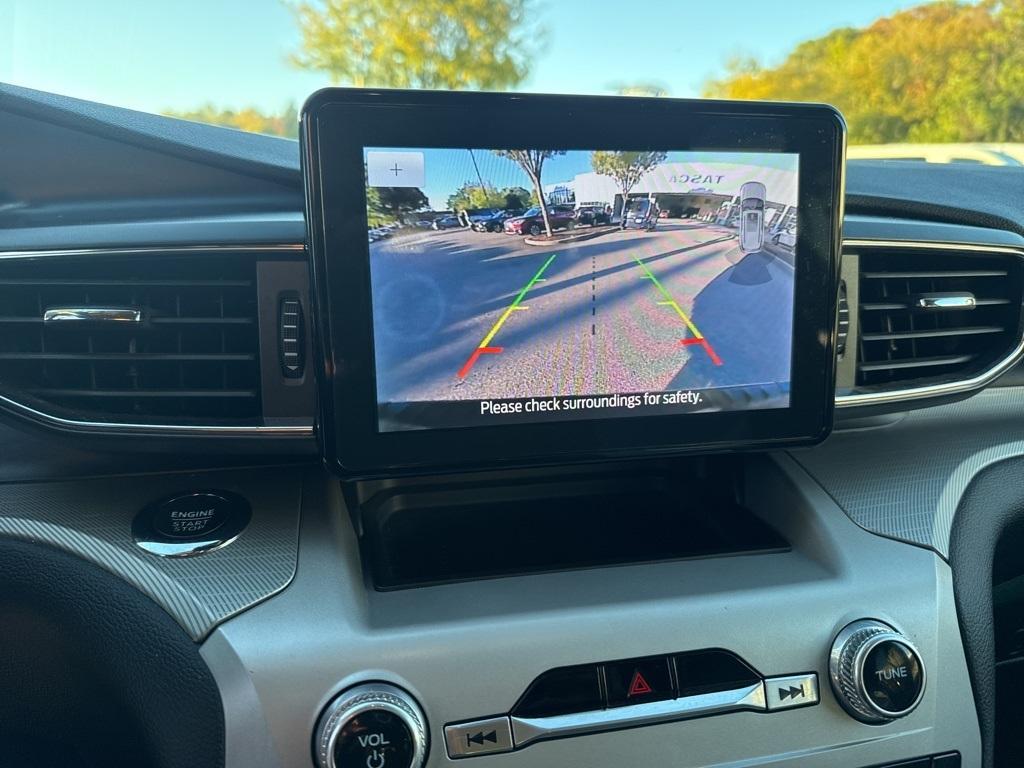used 2022 Ford Explorer car, priced at $29,900