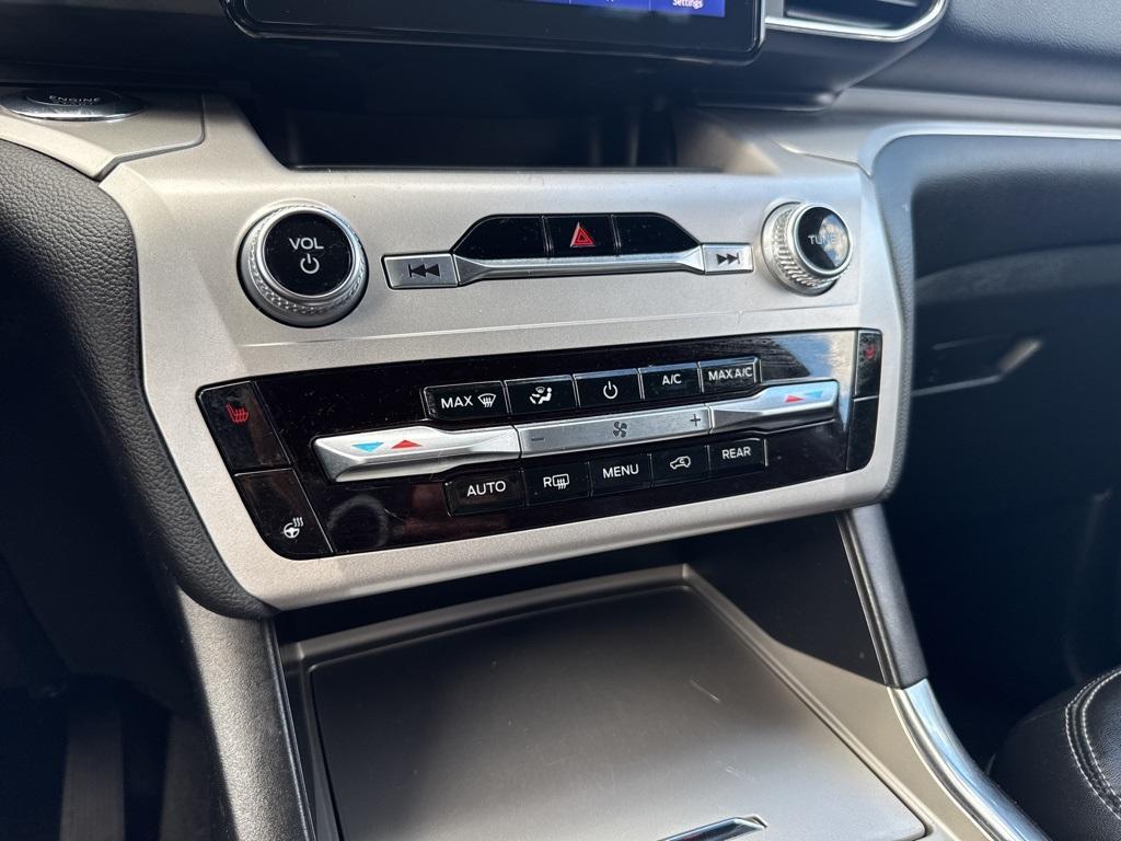 used 2022 Ford Explorer car, priced at $29,900