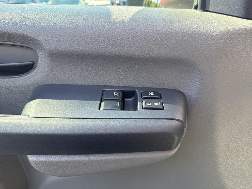used 2018 Nissan NV Passenger NV3500 HD car, priced at $31,000