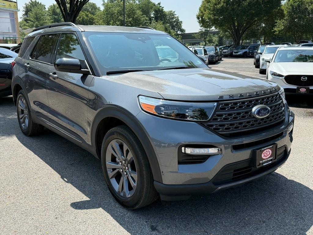 used 2023 Ford Explorer car, priced at $31,900