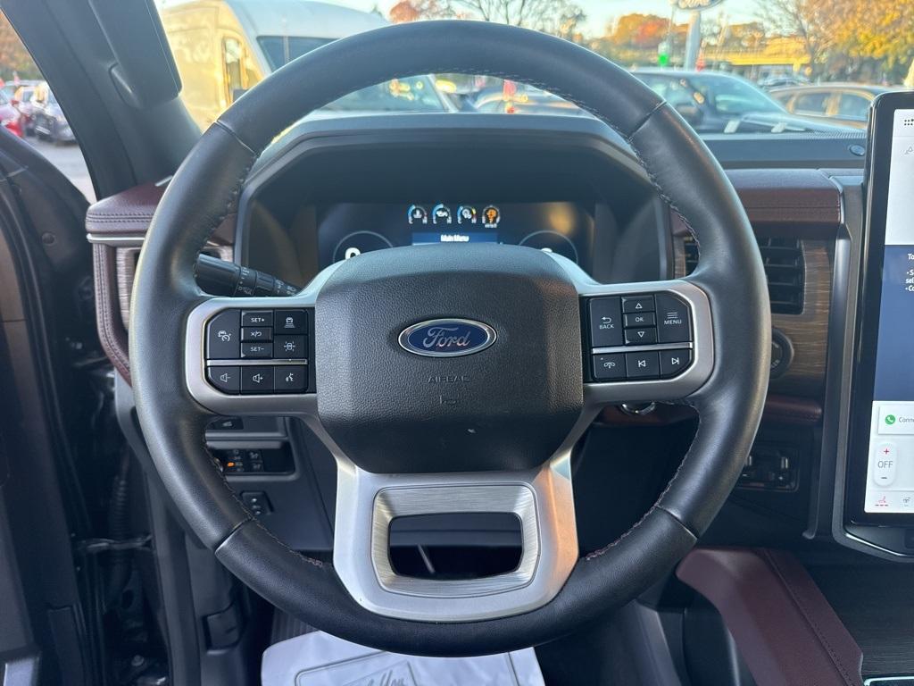 used 2023 Ford Expedition car, priced at $57,000