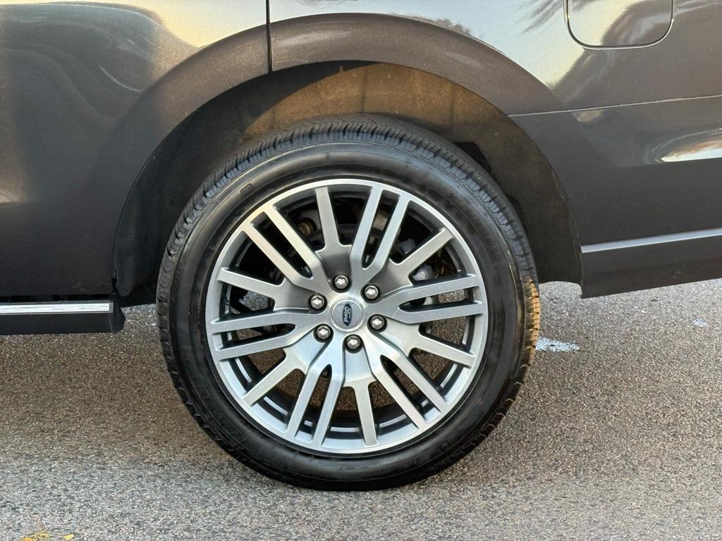 used 2023 Ford Expedition car, priced at $57,000