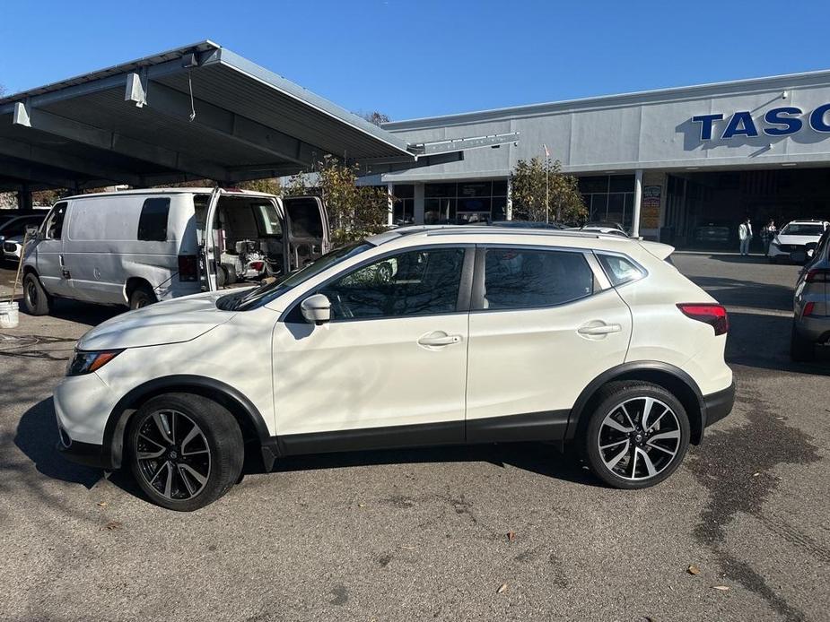 used 2019 Nissan Rogue Sport car, priced at $18,995