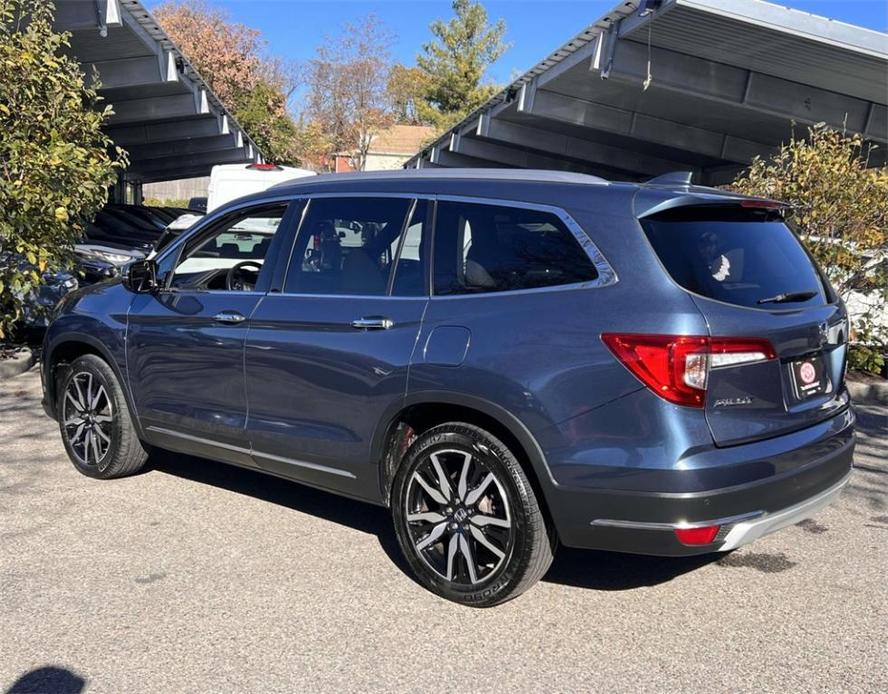 used 2021 Honda Pilot car, priced at $27,995