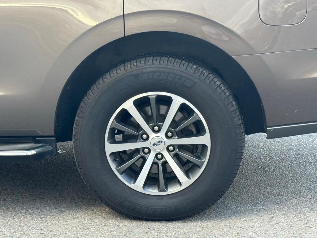 used 2019 Ford Expedition car, priced at $26,500