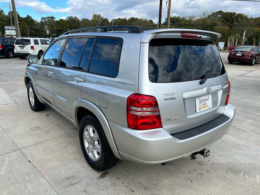 used 2001 Toyota Highlander car, priced at $3,900