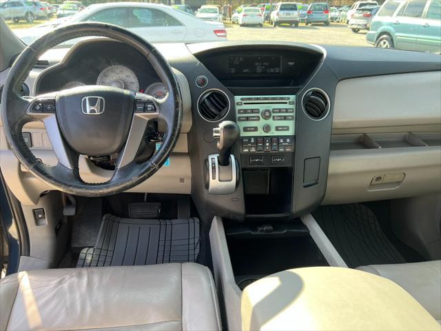 used 2011 Honda Pilot car, priced at $7,500