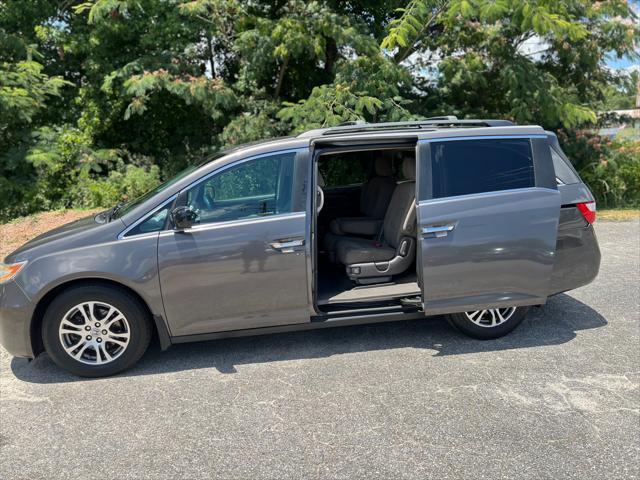 used 2013 Honda Odyssey car, priced at $4,900