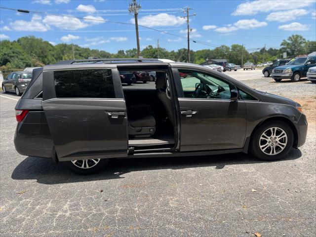 used 2013 Honda Odyssey car, priced at $4,900