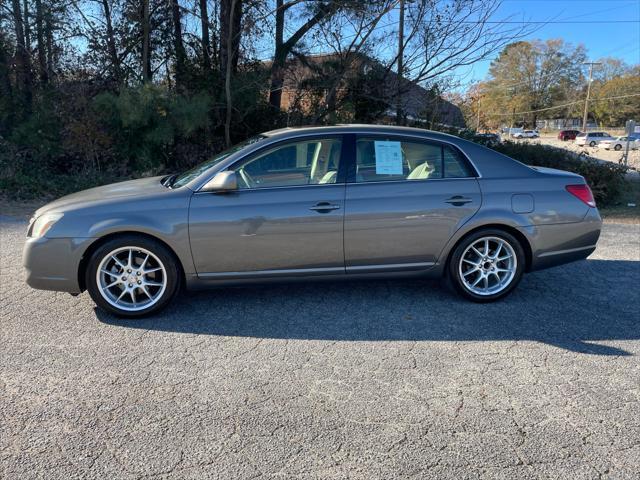 used 2006 Toyota Avalon car, priced at $3,900