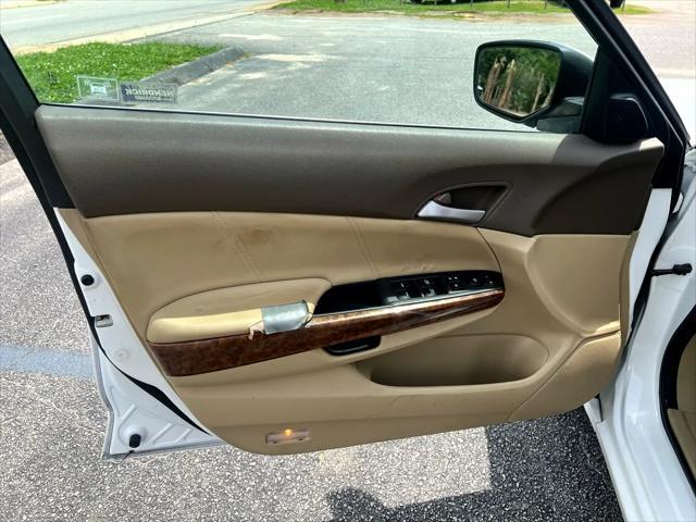 used 2010 Honda Accord car, priced at $5,500