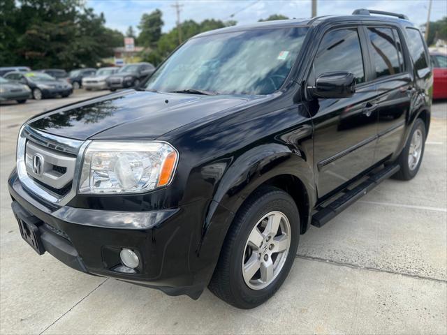 used 2011 Honda Pilot car, priced at $5,900