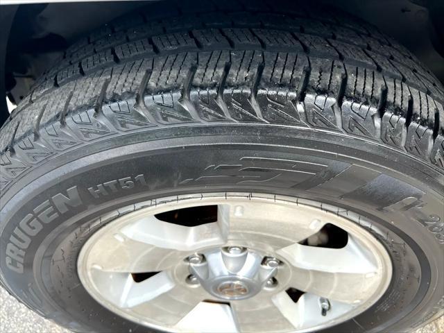used 2005 Toyota 4Runner car, priced at $7,200