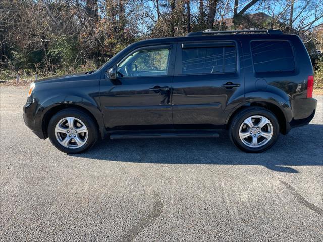 used 2013 Honda Pilot car, priced at $7,500