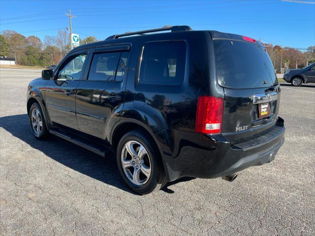 used 2013 Honda Pilot car, priced at $7,500