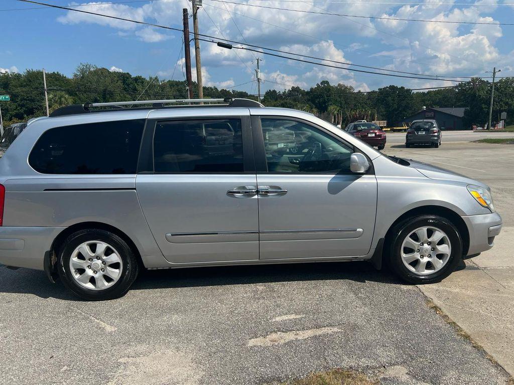 used 2007 Hyundai Entourage car, priced at $2,500