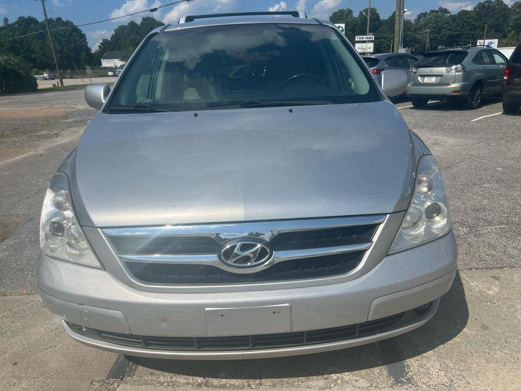 used 2007 Hyundai Entourage car, priced at $2,500