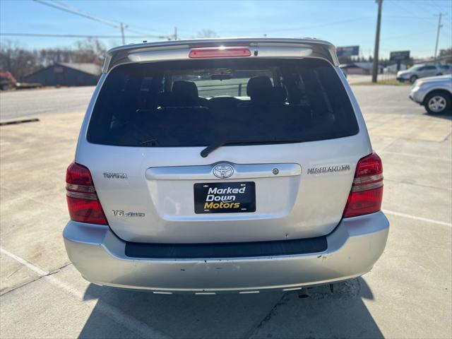 used 2001 Toyota Highlander car, priced at $4,500