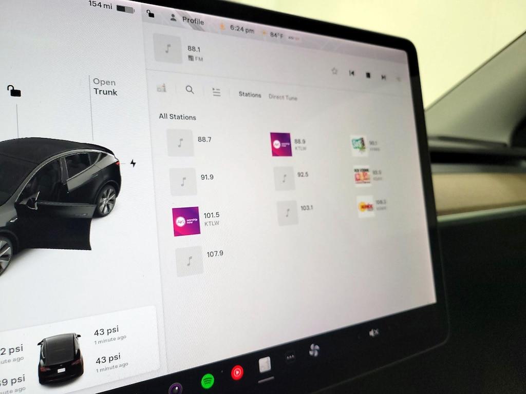 used 2021 Tesla Model Y car, priced at $29,998