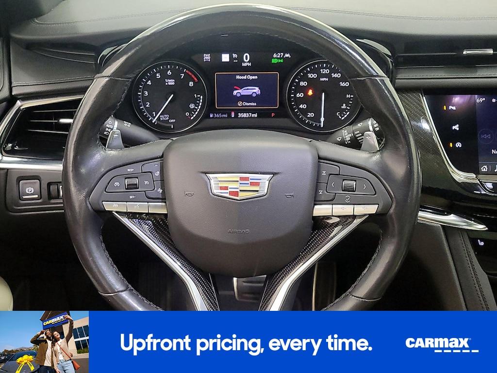 used 2020 Cadillac XT6 car, priced at $34,998