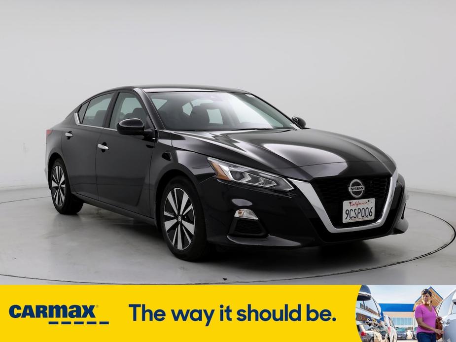 used 2022 Nissan Altima car, priced at $19,998