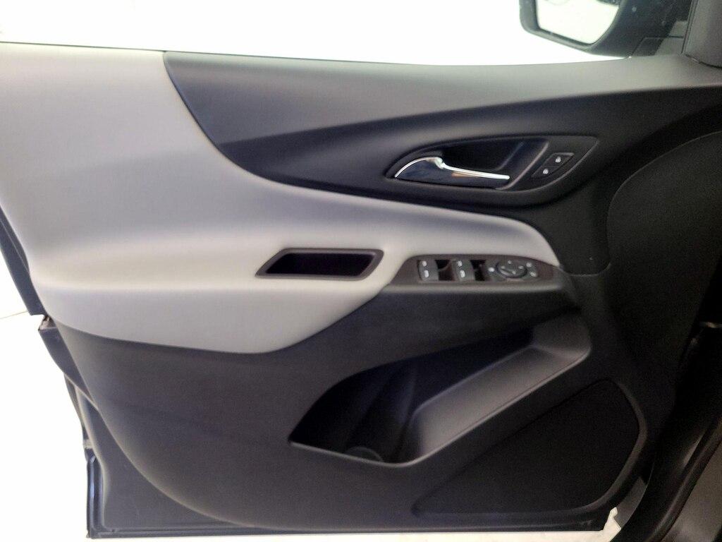 used 2021 Chevrolet Equinox car, priced at $18,998