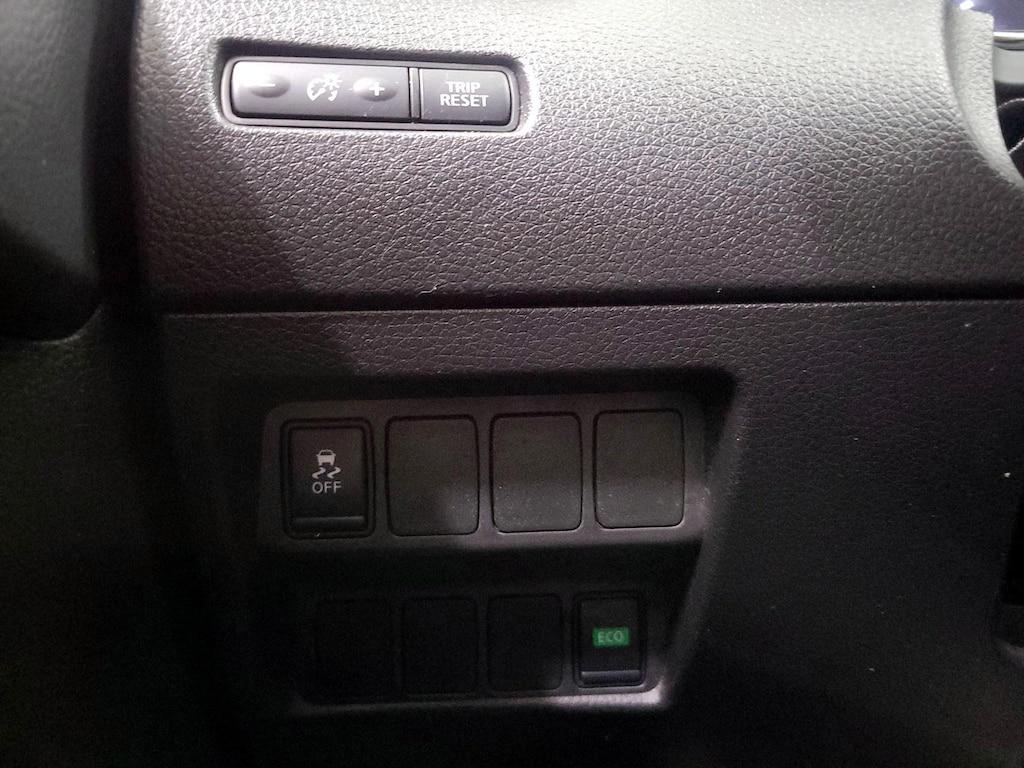 used 2017 Nissan Rogue Sport car, priced at $14,998