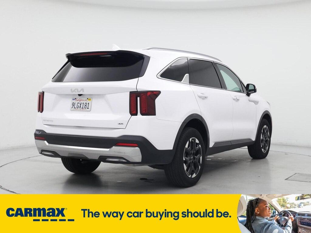used 2024 Kia Sorento car, priced at $32,998