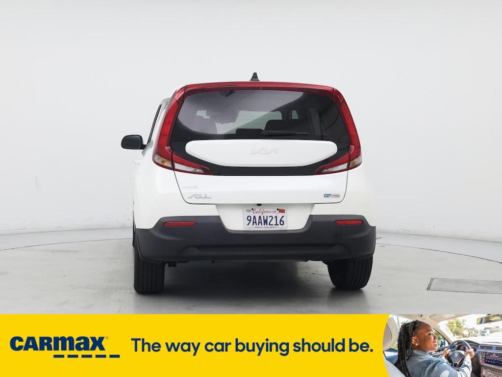 used 2022 Kia Soul car, priced at $16,998