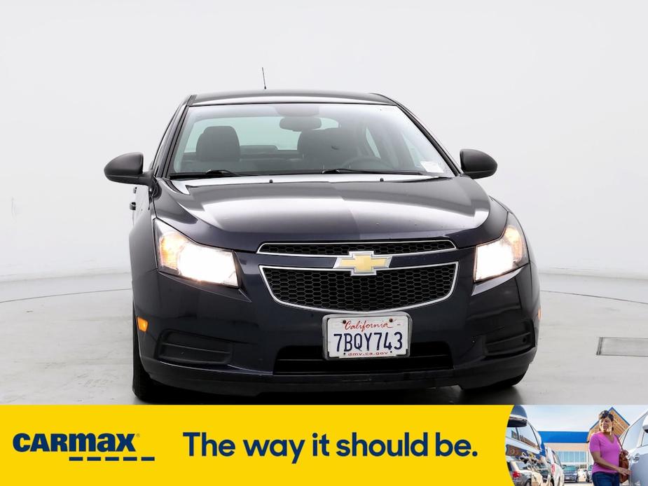 used 2014 Chevrolet Cruze car, priced at $12,998