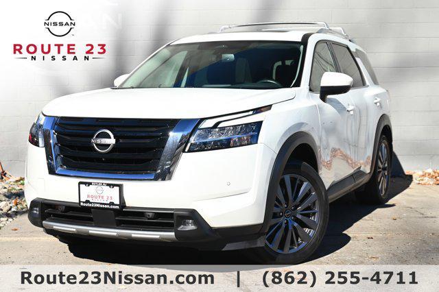 used 2022 Nissan Pathfinder car, priced at $26,994