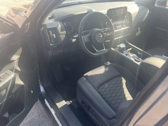 new 2025 Nissan Pathfinder car, priced at $43,775