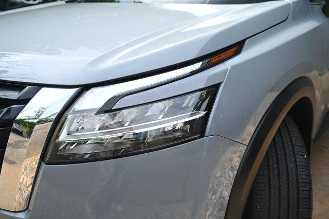 used 2022 Nissan Pathfinder car, priced at $24,888