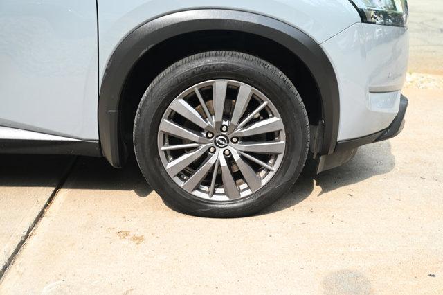 used 2022 Nissan Pathfinder car, priced at $24,888